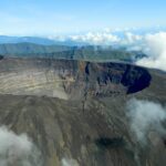 piton-de-la-fournaise-6646074_1920